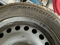 Mastersteel en interstate winter+ winter en zomerbanden (8x) - afbeelding 11 van  12