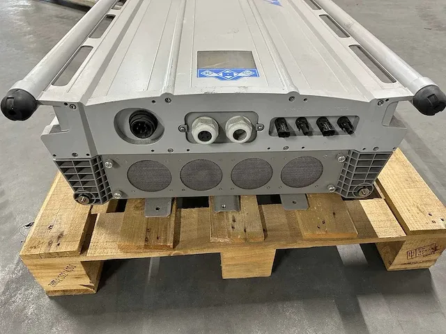Mastervolt - sunmaster - cs15tl rp gebruikte omvormer (17 kw dc) - afbeelding 2 van  4