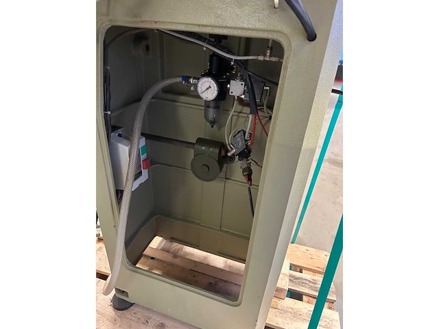 Masterwood om b1 v verticale gatensteek machine - afbeelding 2 van  14