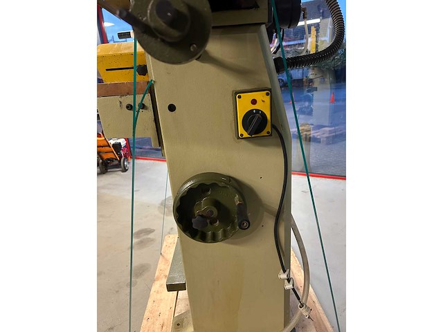 Masterwood om b1 v verticale gatensteek machine - afbeelding 12 van  14