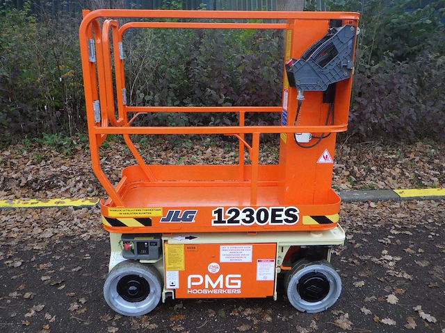 Masthoogwerker jlg 1230es elektrisch 5.66m 2012 - afbeelding 1 van  1