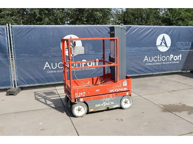 Masthoogwerker skyjack sj12 elektrisch 227kg 5.65m 2015 - afbeelding 1 van  1
