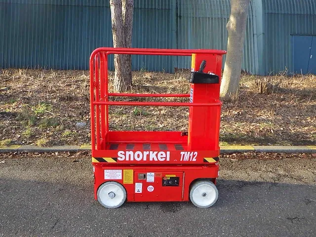 Masthoogwerker snorkel tm12 elektrisch 5.70m 2012 - afbeelding 1 van  1