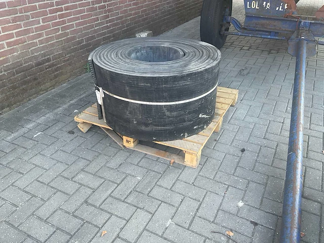 Mat rubber - afbeelding 1 van  5
