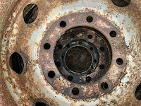 Matador 265/70 r19.5 op velg - afbeelding 4 van  9