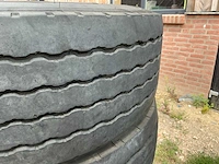 Matador 265/70 r19.5 op velg - afbeelding 6 van  9