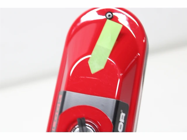 Matador bestelwagenslot bull lock voor achterdeur rood - afbeelding 5 van  5