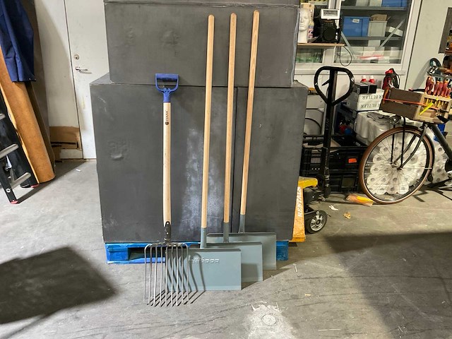 Matador, ivana sneeuwschuivers en riek (4x) - afbeelding 1 van  4