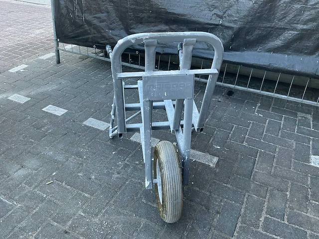 Matador stenen kruiwagen - afbeelding 2 van  3