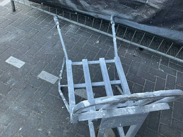 Matador stenen kruiwagen - afbeelding 3 van  3