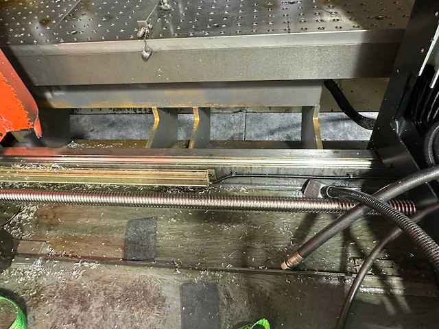 Matec 30 hv machining center with nc swivel head - afbeelding 7 van  10