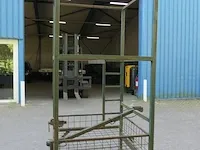 Materiaalbok, hefgedragen - afbeelding 5 van  9