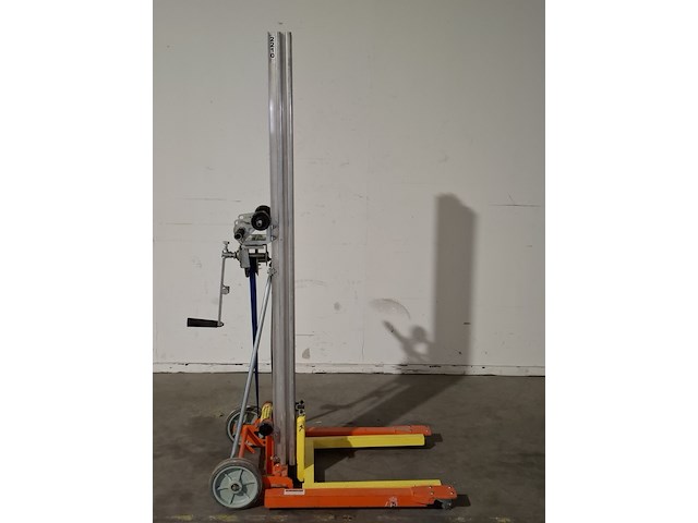 Materiaallift 3,40m ~ sumner, 2210, bouwjaar 2019 - afbeelding 1 van  10