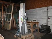 Materiaallift alplift, met vierdelige mast, max belasting 300 kg. let op! hefvorken ontbreken. - afbeelding 1 van  3
