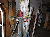Materiaallift alplift, met vierdelige mast, max belasting 300 kg. - afbeelding 2 van  3