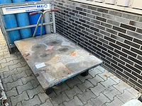 Materiaalwagen - afbeelding 1 van  4