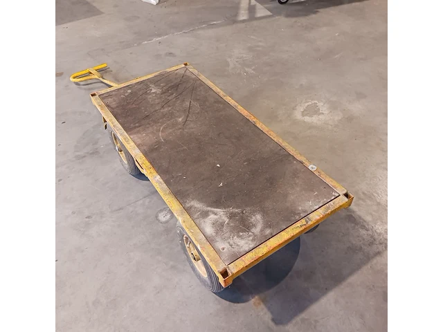 Materiaalwagen - afbeelding 8 van  9