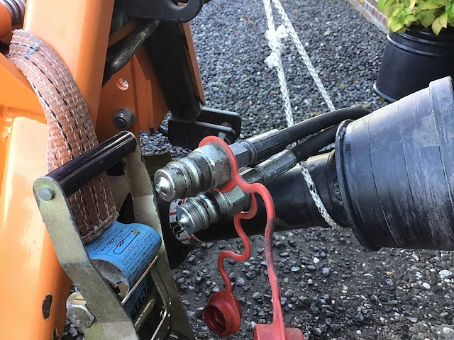 Matev - 2013 - swe m14-45 - straatveegmachine - afbeelding 6 van  15
