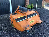 Matev - 2013 - swe m14-45 - straatveegmachine - afbeelding 9 van  15