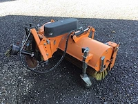 Matev - 2013 - swe m14-45 - straatveegmachine - afbeelding 14 van  15