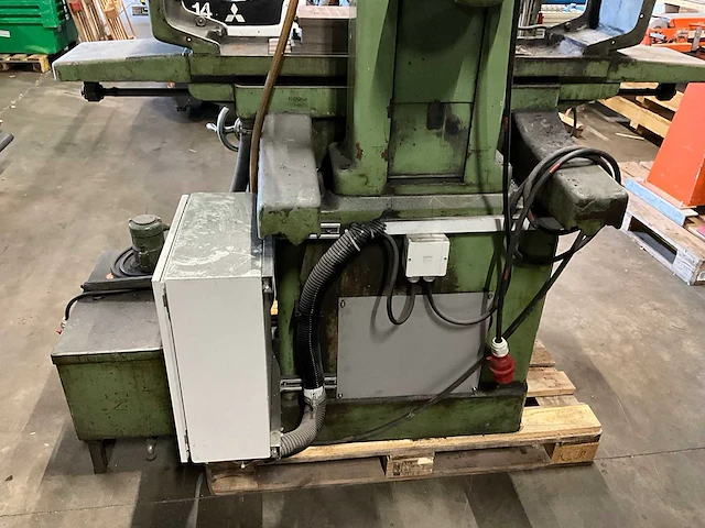 Matra mf6 vlakslijpmachine - afbeelding 9 van  13