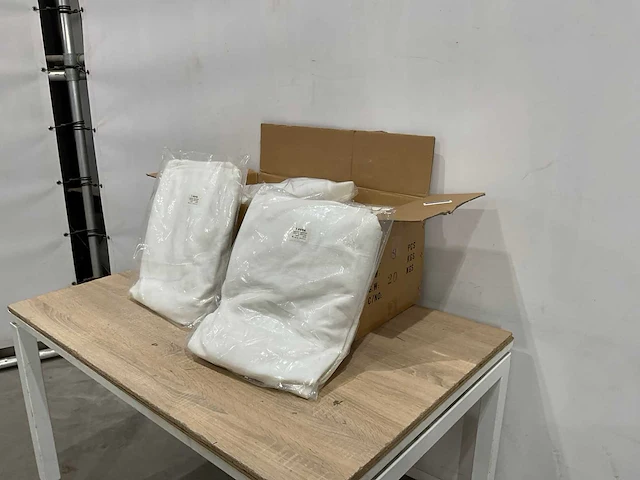 Matras beschermer (9x) - afbeelding 1 van  5