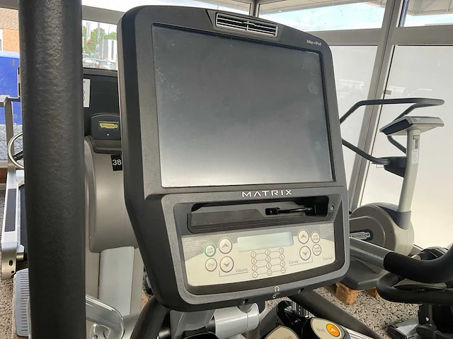 Matrix crosstrainer - afbeelding 4 van  7