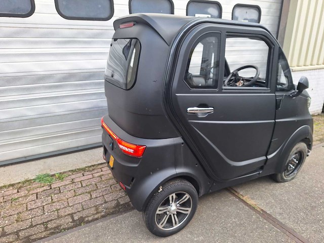 Mawayra pqm815 overdekte scootmobiel invalidenwagen - afbeelding 8 van  8