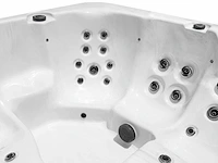 Mawialux 5-persoons buitenspa (plug and play met 1x 220v stekker) - afbeelding 4 van  9