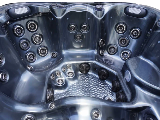 Mawialux 6-persoons buitenspa met balboa en biuetooth - zwart - afbeelding 22 van  25