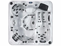 Mawialux 6-persoons buitenspa met balboa en biuetooth (2 kleuren mogelijk) Mawialux 6-persoons buitenspa met balboa en biuetooth (2 kleuren mogelijk)