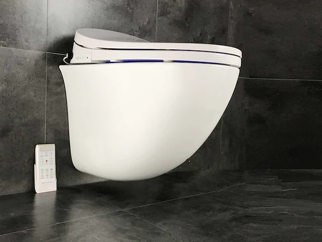 Mawialux inbouw wandcloset met reiniging en automatische closetzitting - afbeelding 9 van  14