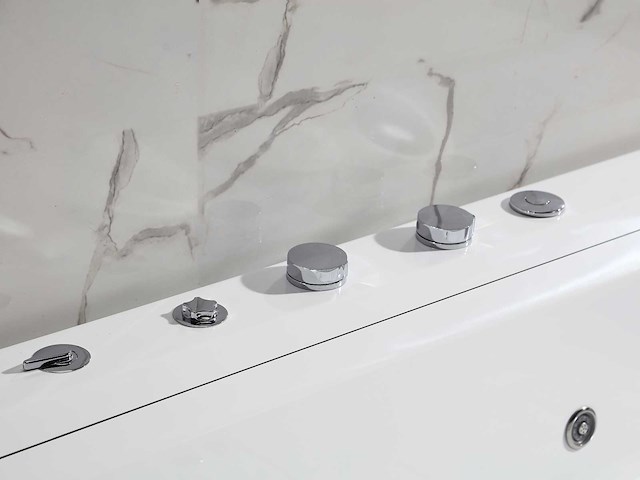 Mawialux vrijstaand massagebad met waterval - afbeelding 15 van  21