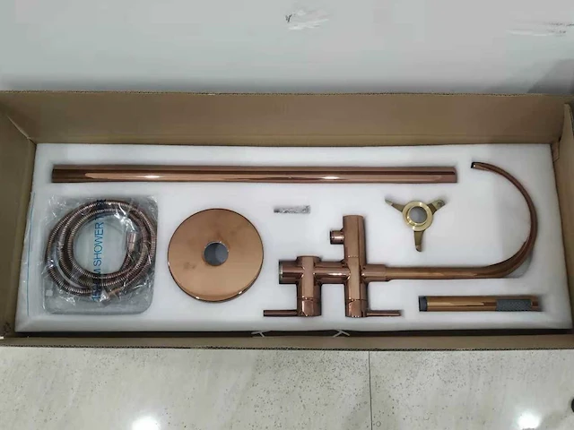 Mawialux vrijstaande badkraan (meerdere kleuren mogelijk) - afbeelding 2 van  16