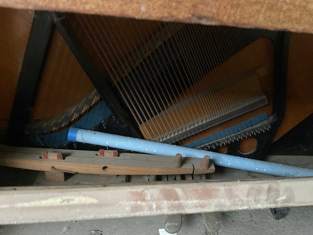 Max klema antieke buffet piano - afbeelding 6 van  6