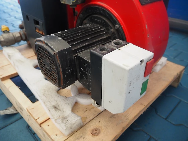 Max weishaupt gmbh - afbeelding 8 van  10