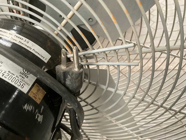 Maxess t6045x 1/3 ventilator - afbeelding 5 van  7