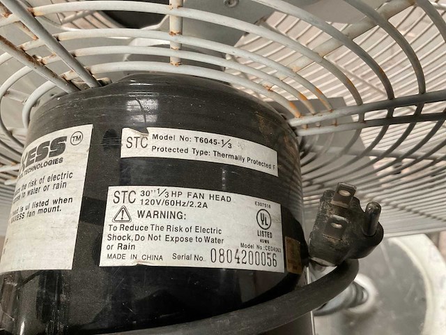 Maxess t6045x 1/3 ventilator - afbeelding 7 van  7