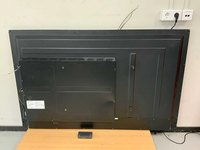 Maxhub (c65ca), core(tm) i7-6700, 16 gb ram, 256 gb ssd, nvidia (geforce gt 730) 1gb conference flat panel monitor - afbeelding 4 van  6