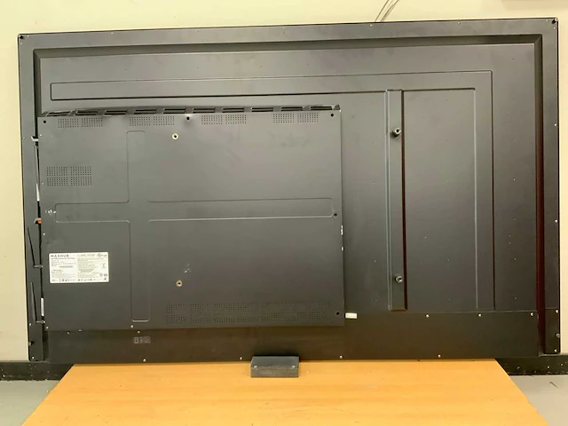 Maxhub (c65ca), core(tm) i7-7700, 16 gb ram, no hdd, nvidia (geforce gt 730) 1gb conference flat panel monitor - afbeelding 4 van  6