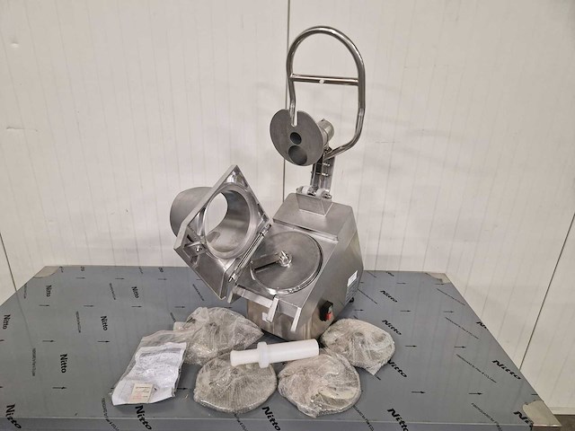 Maxima - 09307000 - groentesnijmachine - afbeelding 2 van  3