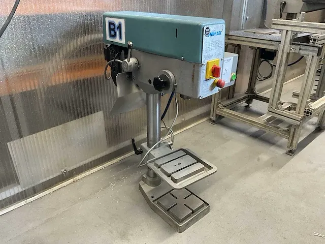 Maxion minimax 1 tafelboormachine - afbeelding 1 van  4