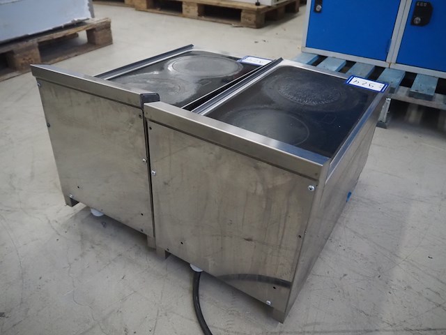 May - afbeelding 3 van  9