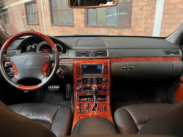 Maybach 62 5.5 v12 550pk 2006 -youngtimer- - afbeelding 27 van  96