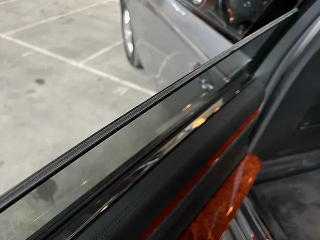 Maybach 62 5.5 v12 550pk 2006 -youngtimer- - afbeelding 49 van  96
