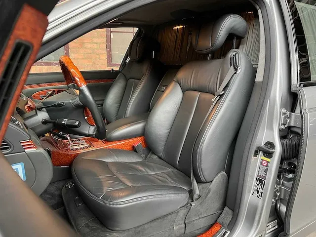 Maybach 62 5.5 v12 550pk 2006 -youngtimer- - afbeelding 63 van  96