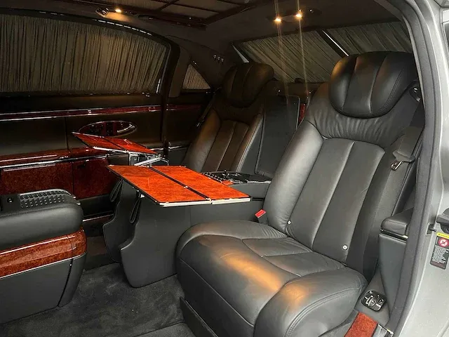 Maybach 62 5.5 v12 550pk 2006 -youngtimer- - afbeelding 79 van  96