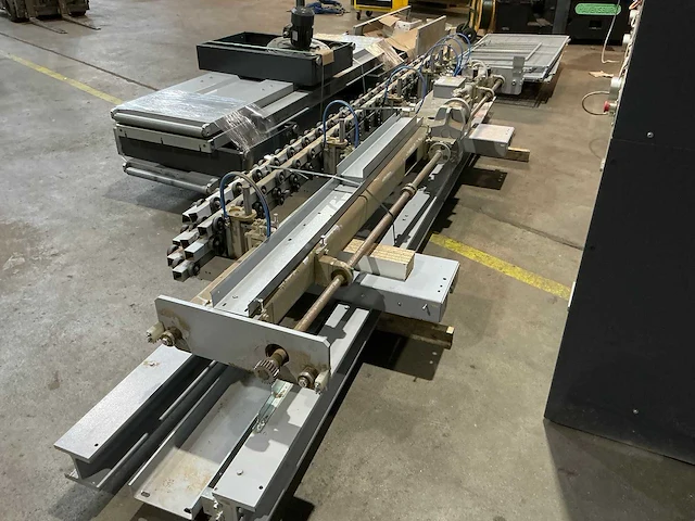 Mayer - 2021 - ps 80 premium - platen opdeelzaagmachine - afbeelding 13 van  14