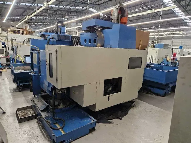 Mazak - ajv 32 604 n - cnc-freesmachine - afbeelding 6 van  10