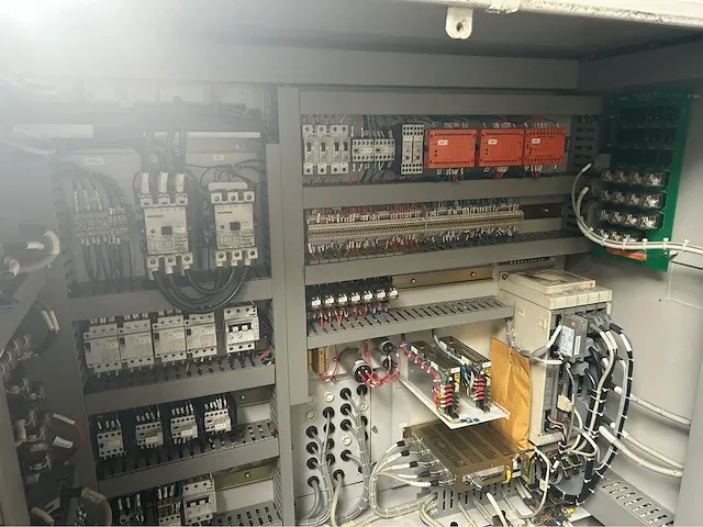 Mazak - sqt-10ms - cnc draaibank - afbeelding 6 van  24